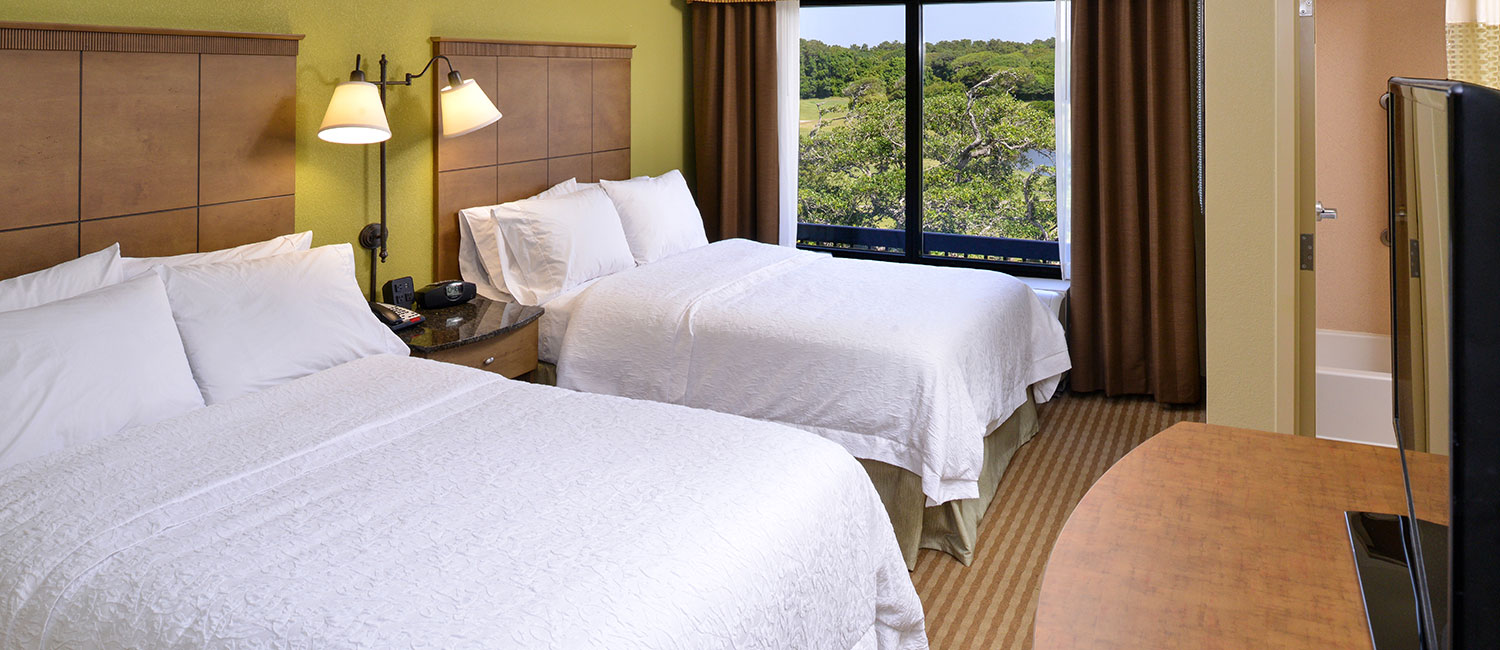RELAX IN OUR COZY BUDGET-FRIENDLY ROOMS NEAR MOREHEAD CITY